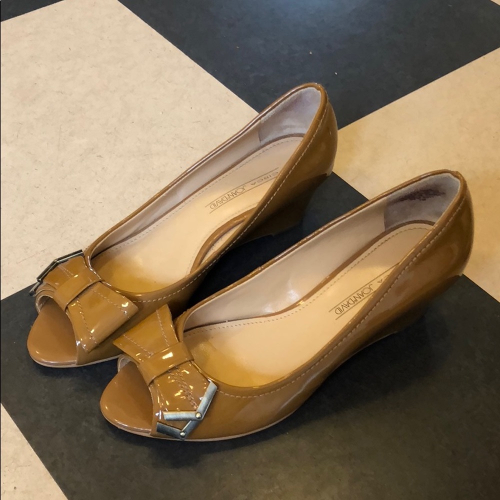 Like new Joan and David patent leather wedge